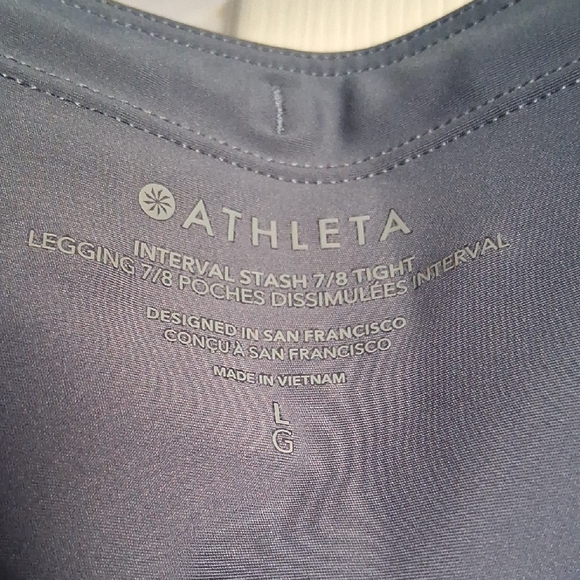 Athleta Interval Stash 7/8 Leggings in Gray - Picture 1 of 9